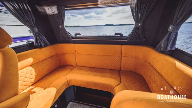 Nord Star 26 Patrol OB — Interior