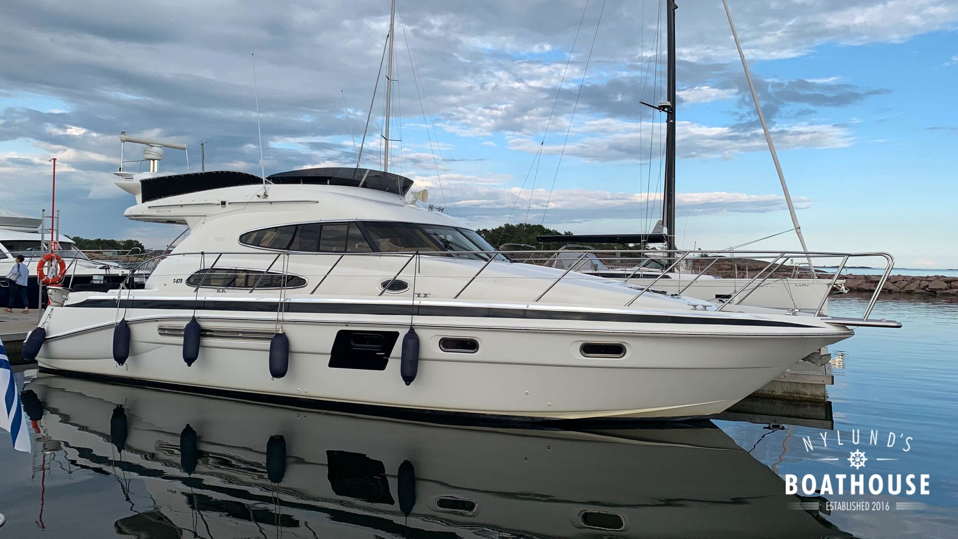 Sealine T47 - Image 2