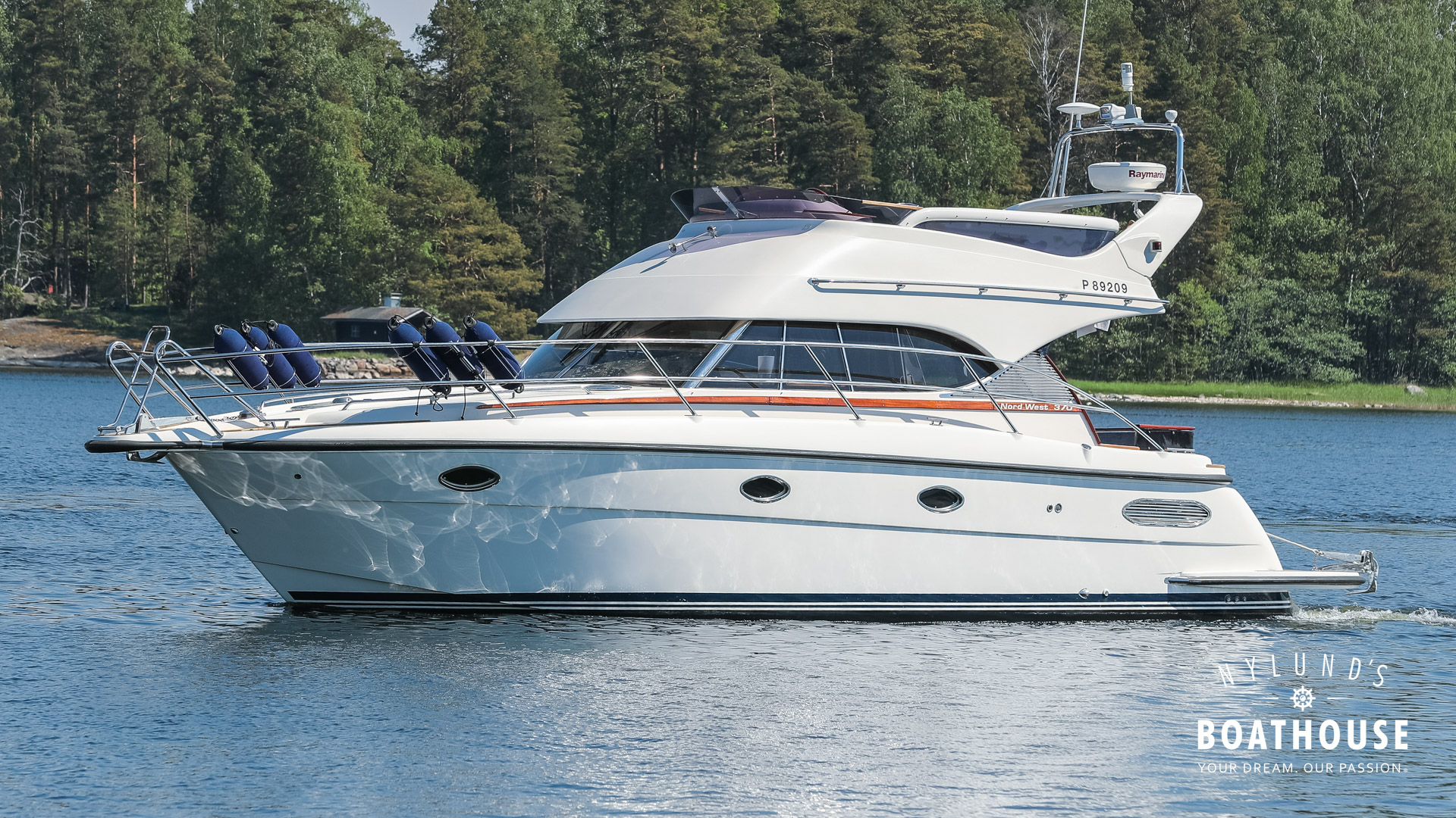 Nord West 370 Flybridge - Image 13