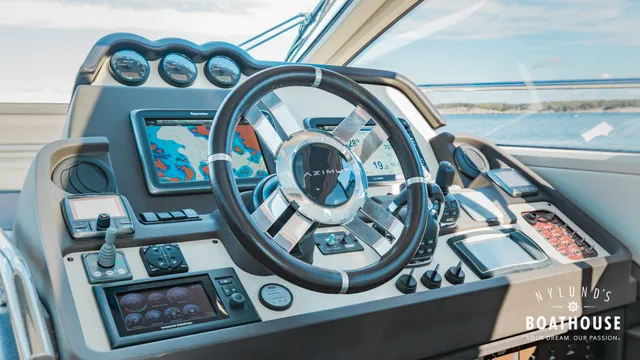 Azimut 55S