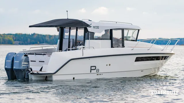 Finnmaster Pilot 8 — Cruising