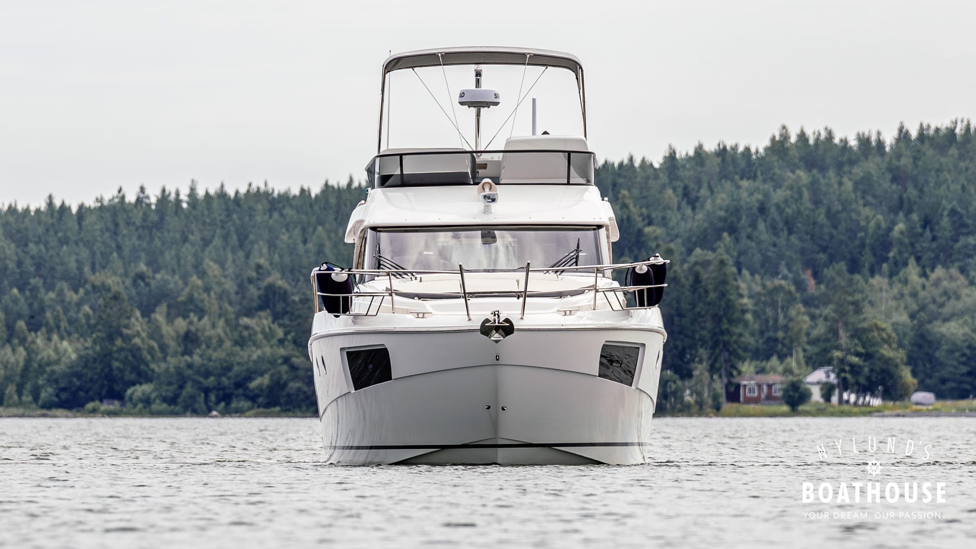 Bavaria Virtess 420 Fly - Image 6