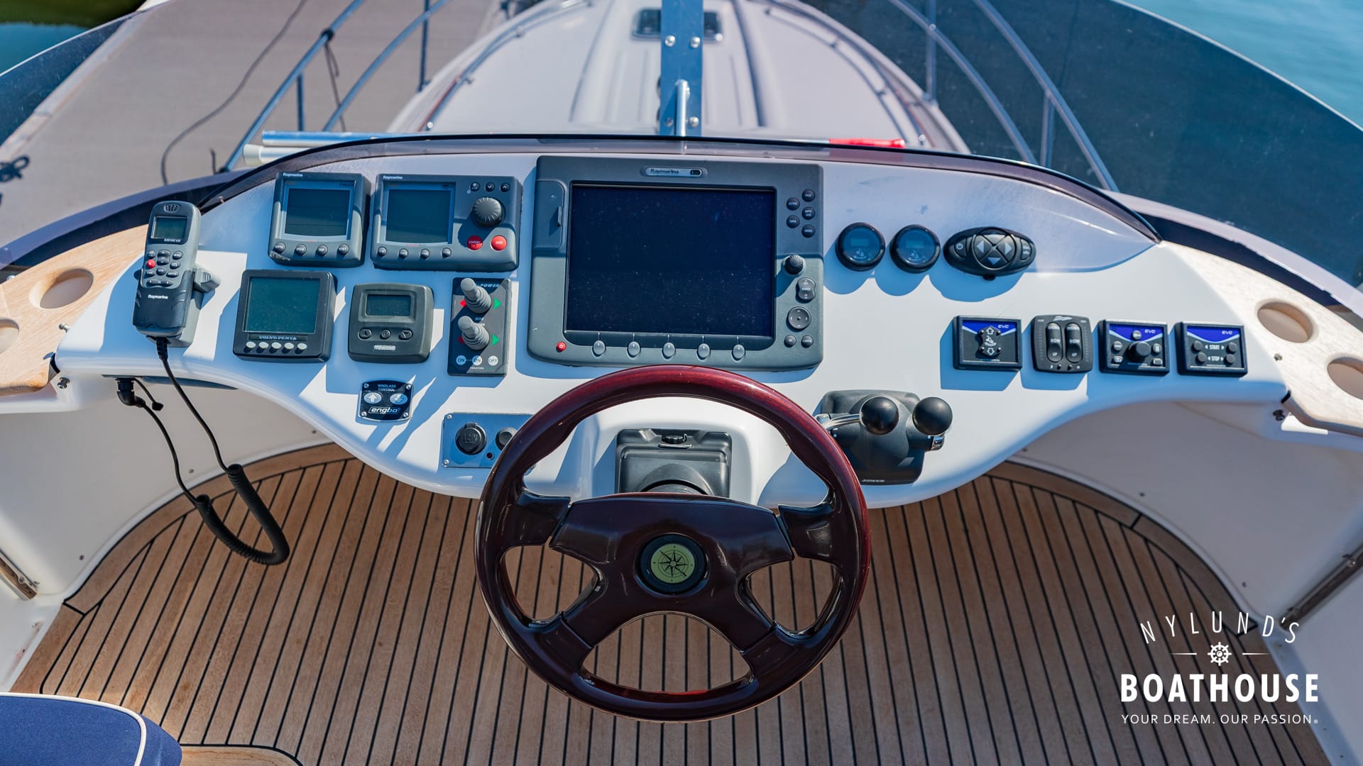 Nord West 370 Flybridge - Image 79