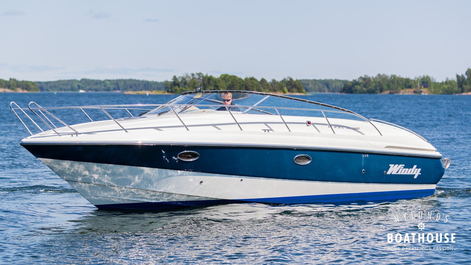 Windy 32 GT - Image 19