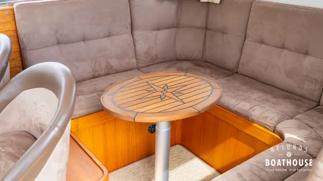 Brizo Yachts 28
