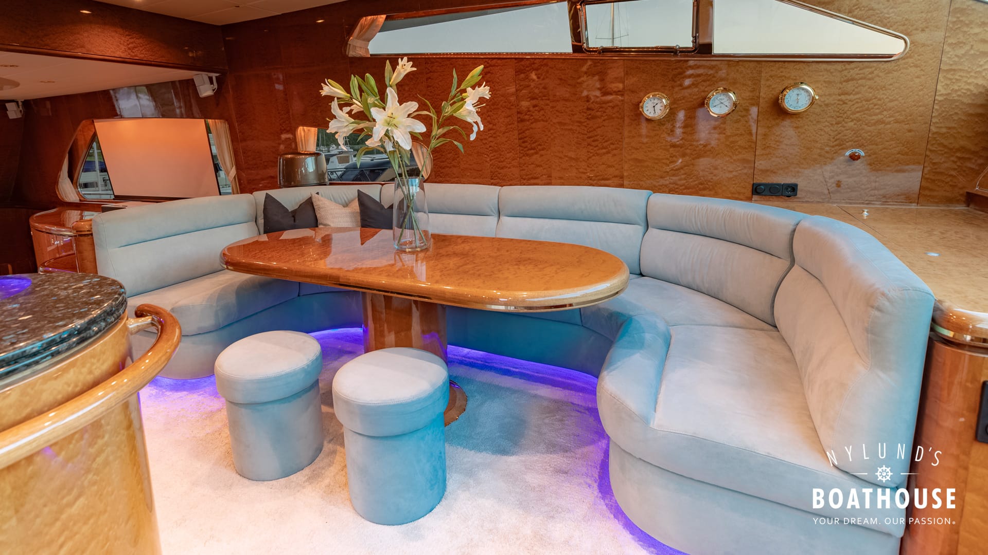 Elegance 68 - Image 24