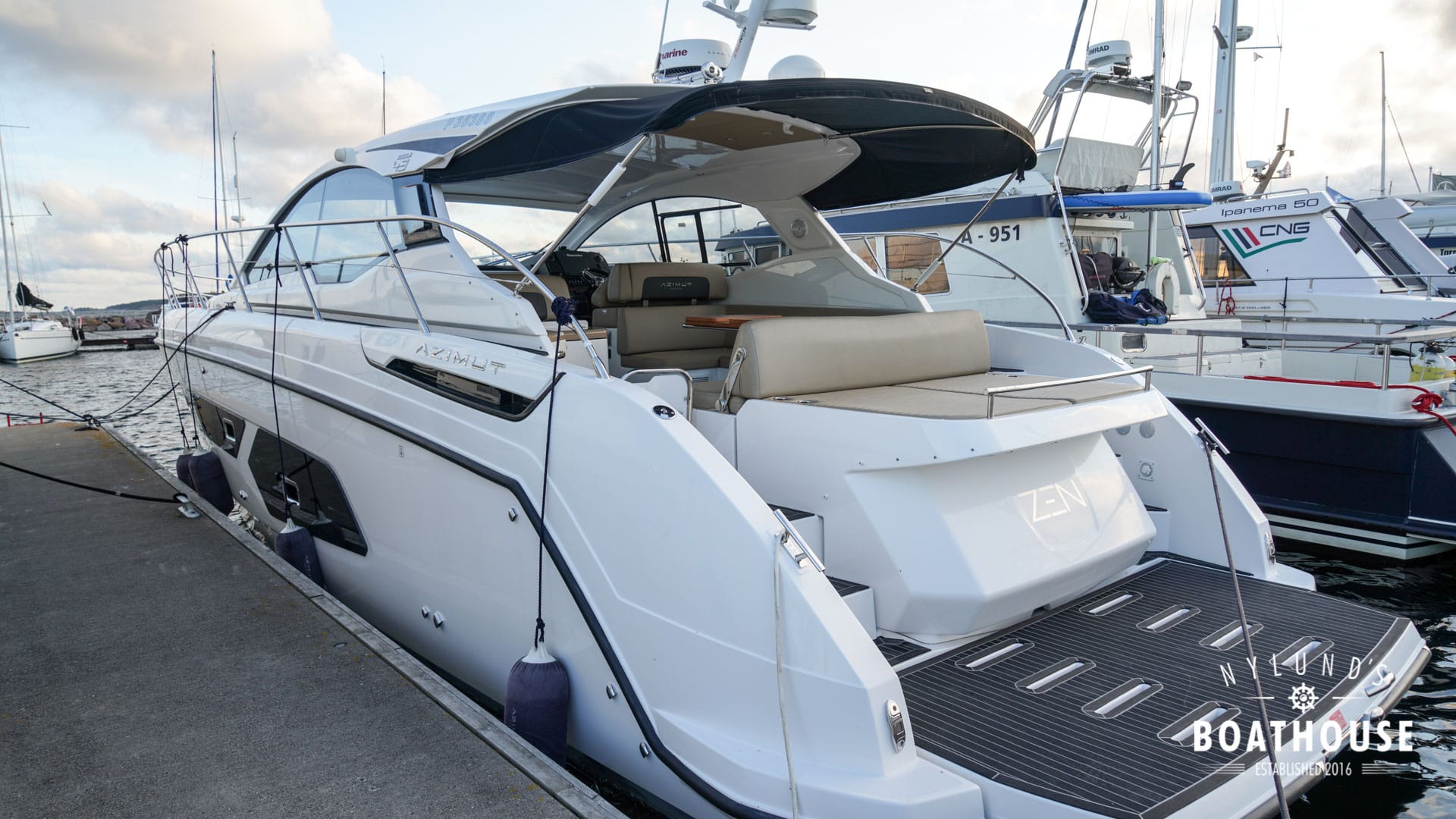 Azimut 43 Atlantis - Image 2