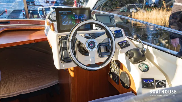 Marino Shark 29