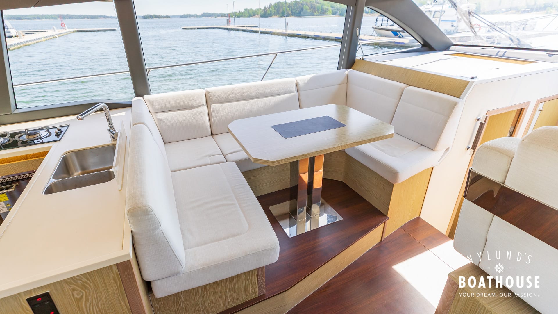 Sealine F430 - Image 57