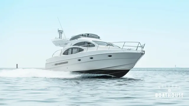 Azimut 42 Fly — En navigation