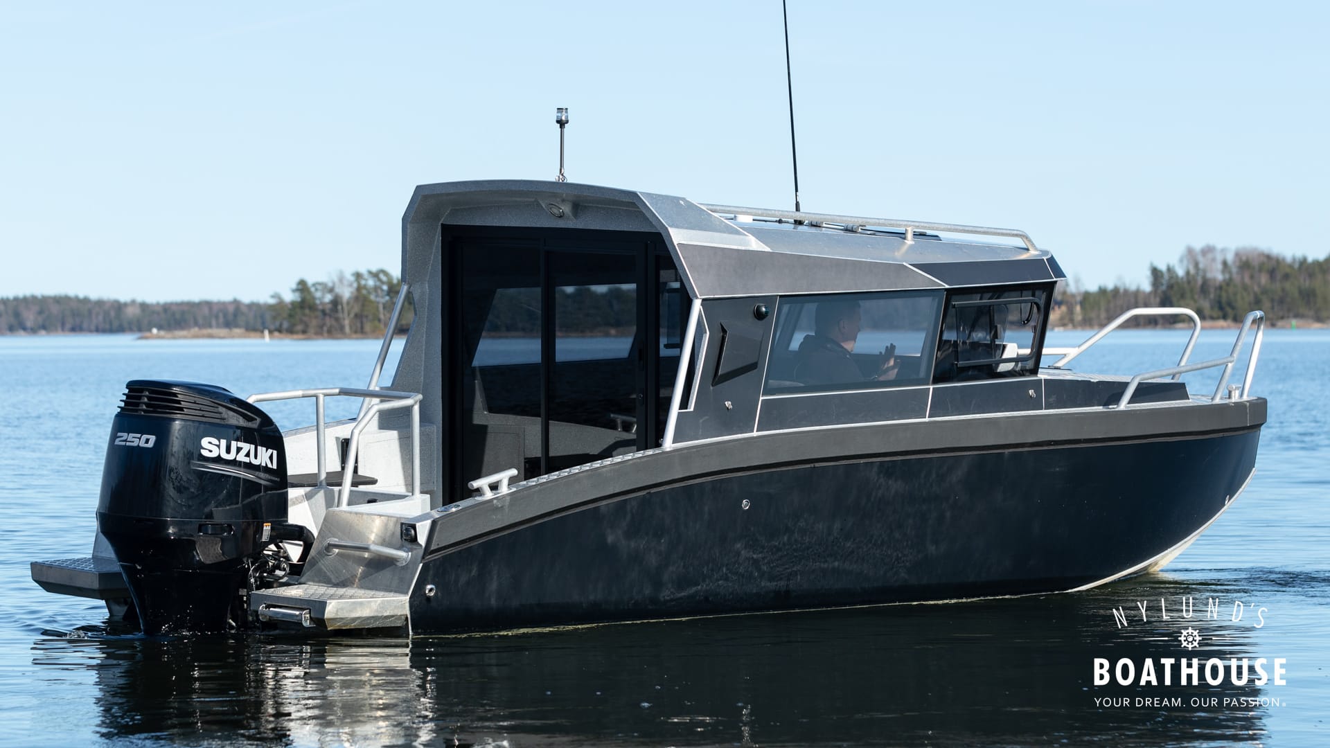 Vboats Voyager 700 Cabin - Image 3