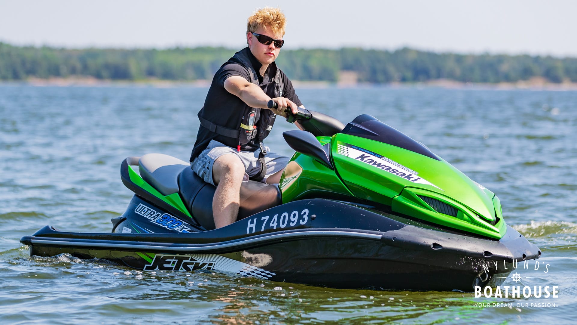 Kawasaki Ultra 300 X - Image 5