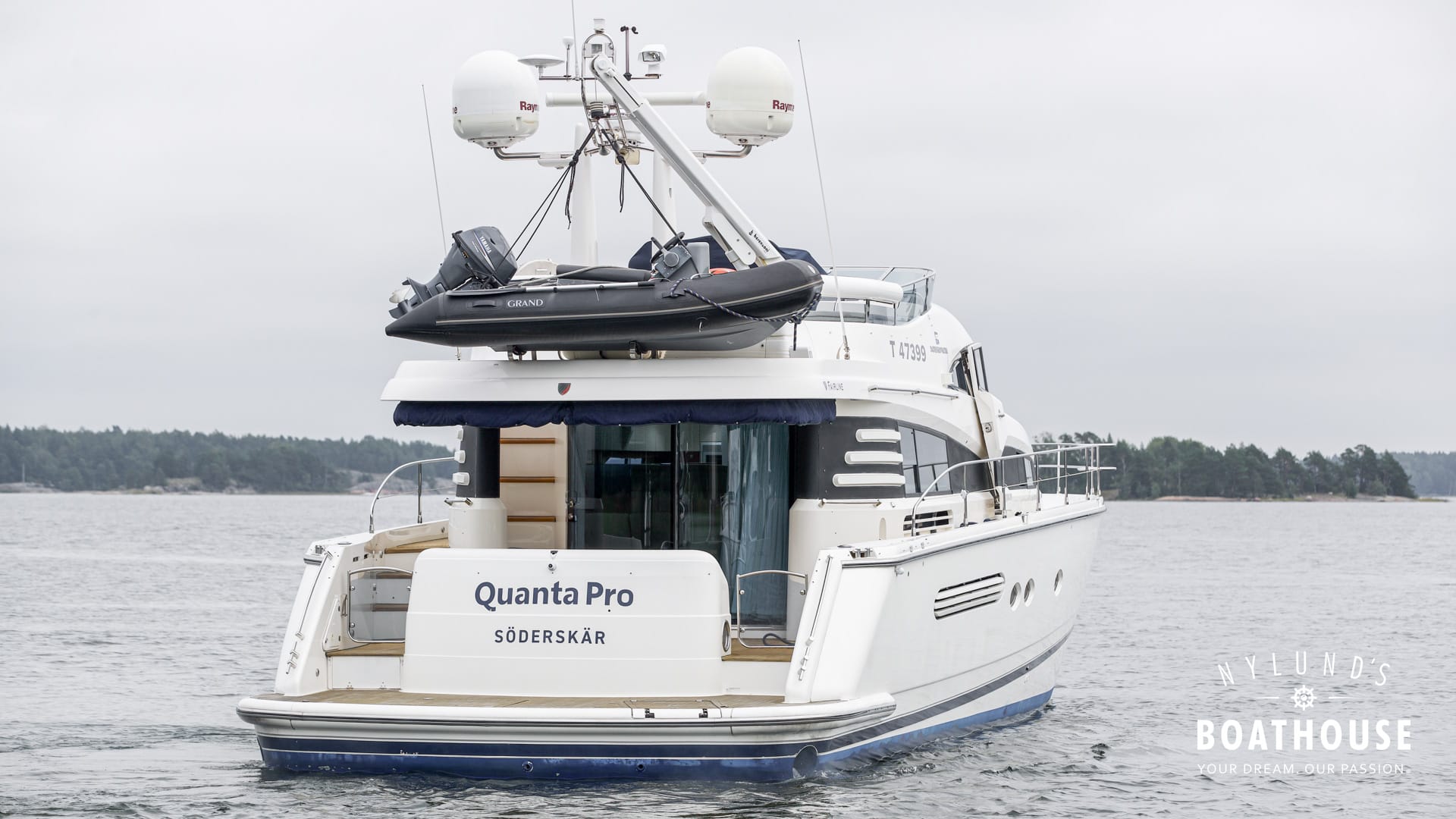 Fairline Squadron 62 - Image 9