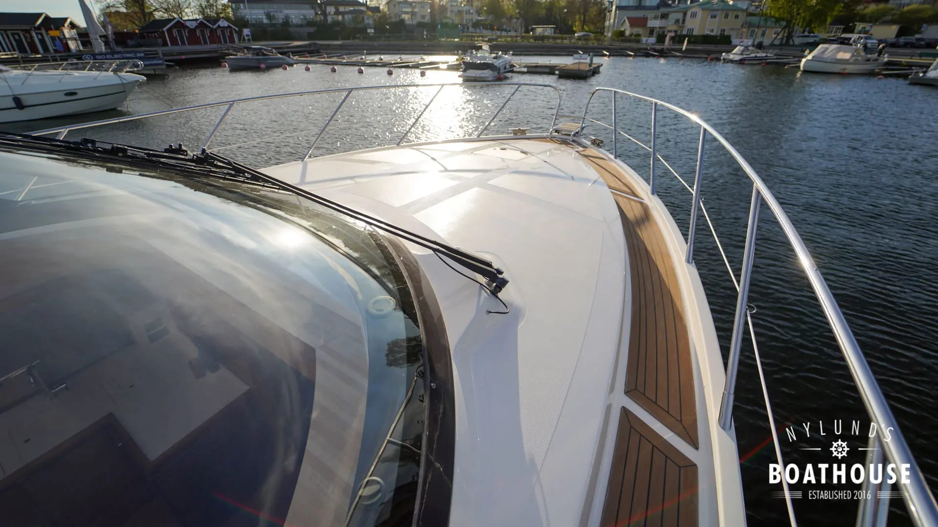 Sealine F46 - Image 10