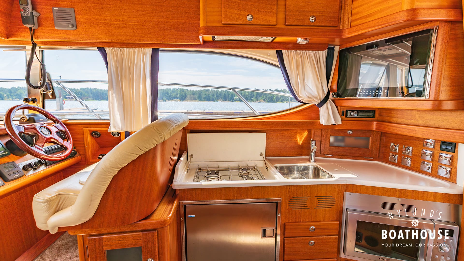Nord West 370 Flybridge - Image 73