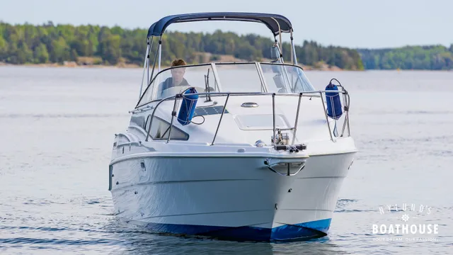 Bayliner Ciera 2655 — En navigation