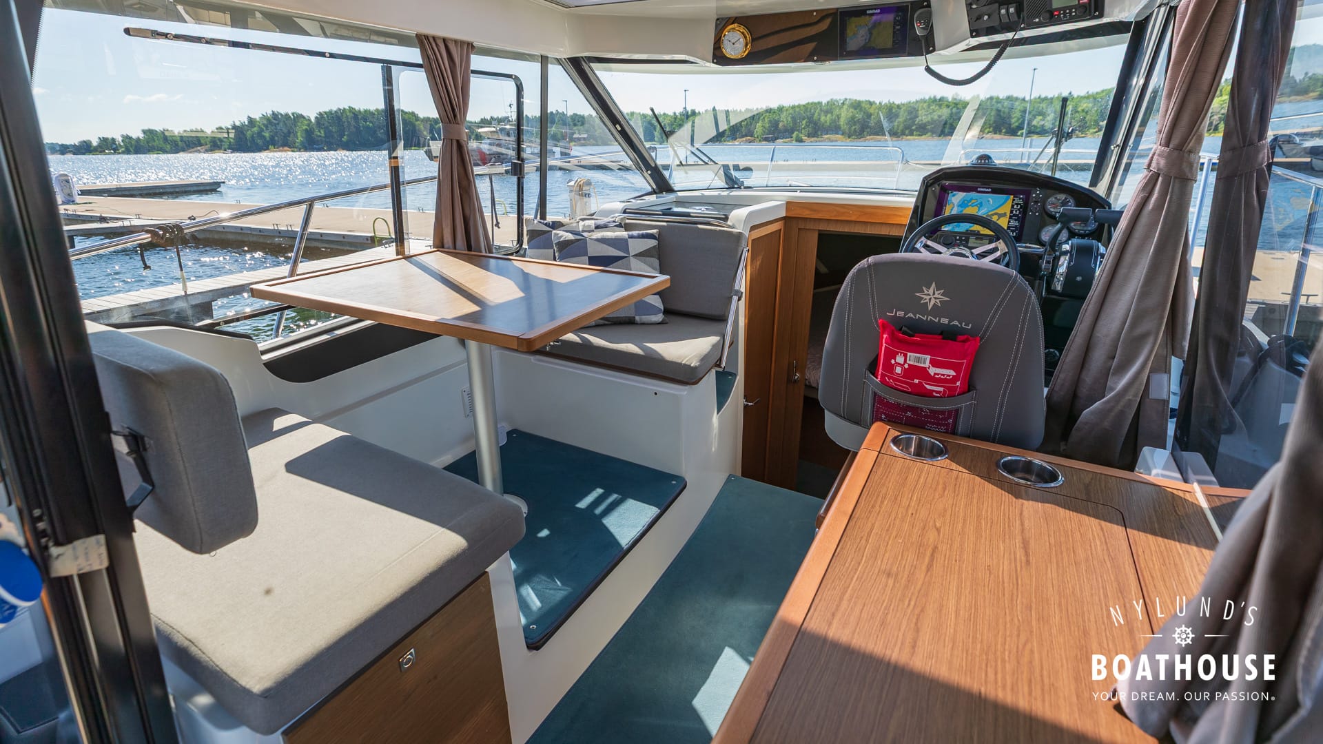 Jeanneau Merry Fisher 895 Cruiser - Image 63