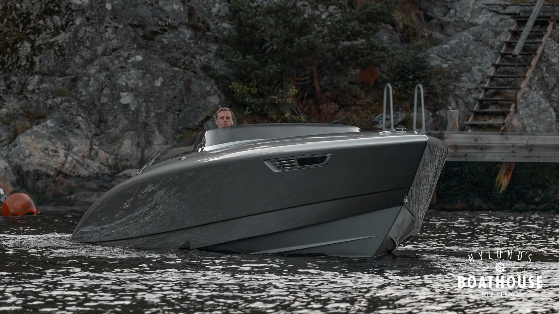 Donzi 28 Fearless Yacht - Image 9
