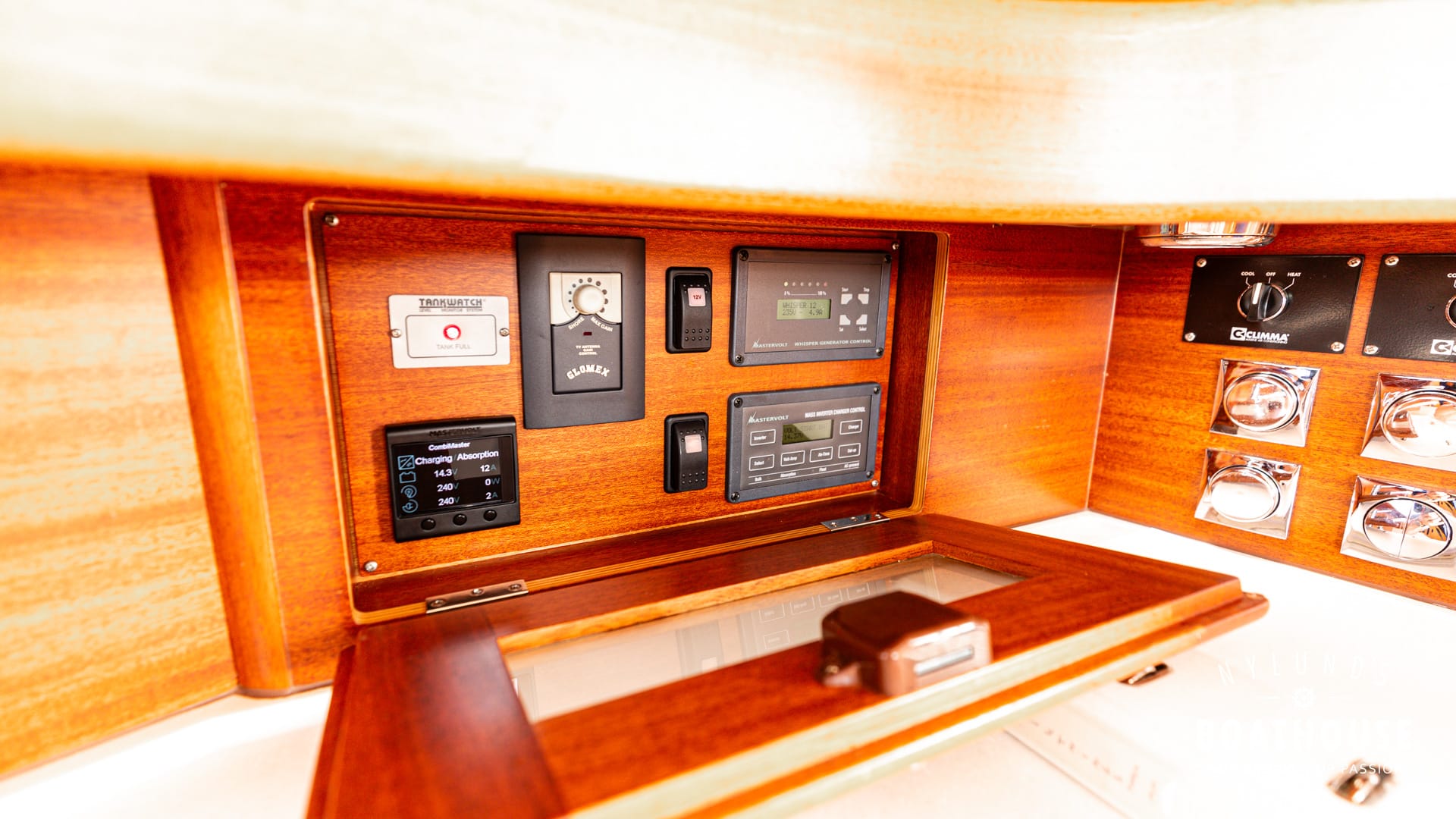 Nord West 420 Flybridge - Image 24