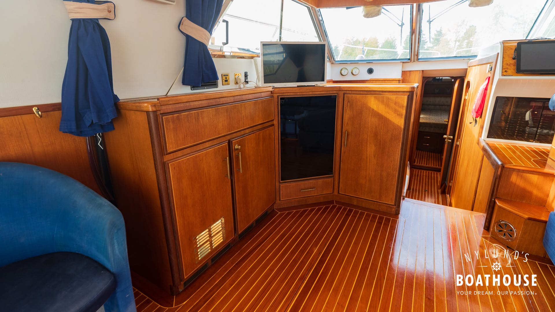Fairline 50 MK II - Image 79