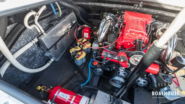 Hydrolift C-31 R Carbon — Technical