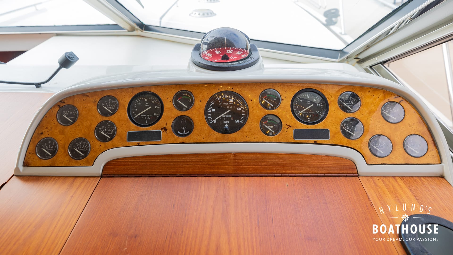 Fairline 50 MK II - Image 101
