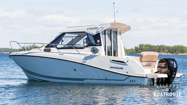 Quicksilver Activ 675 Weekend