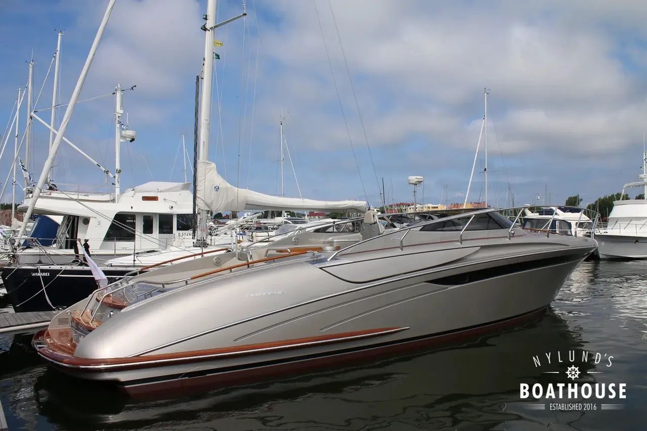 Riva 44 Rivarama — På sjön