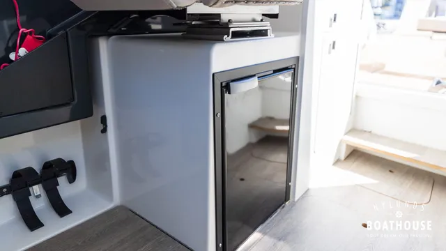 Quicksilver Activ 675 Weekend