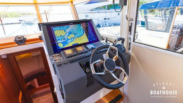 Nord Star 33+ Cruiser — Interior