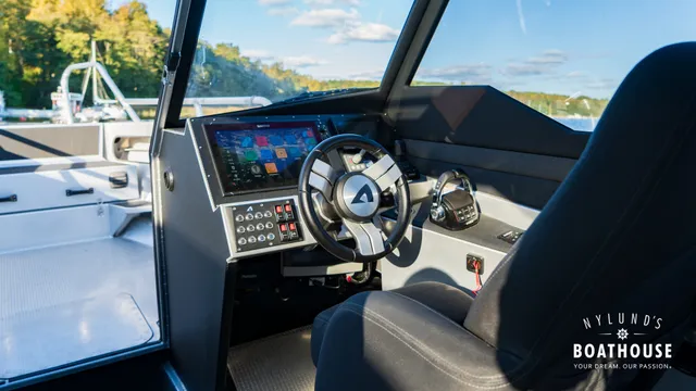 Anytec 868 CAB — Exterior
