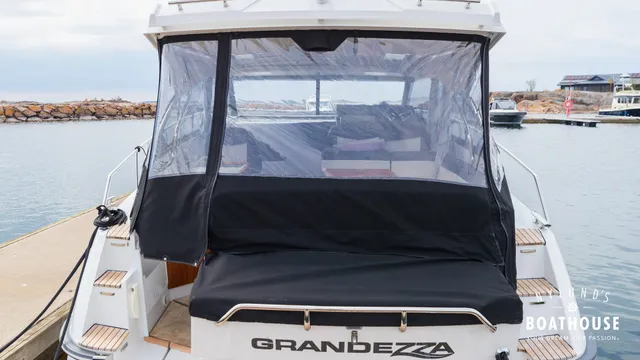 Grandezza 34 OC — Navegando