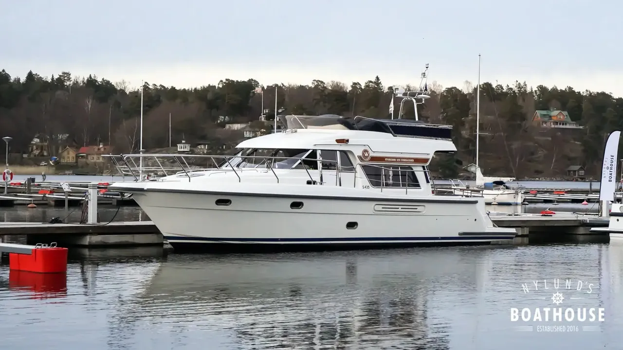 Storebro 435 Commander — Merellä
