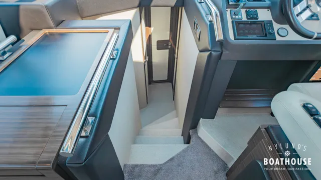 Azimut 55S