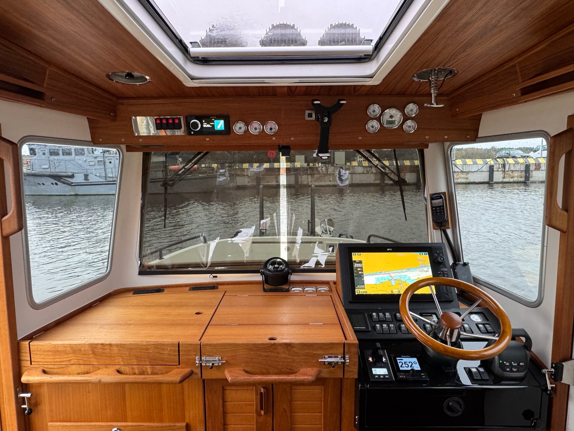 Targa 27.2 - Image 11