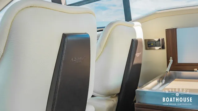 Azimut 55S