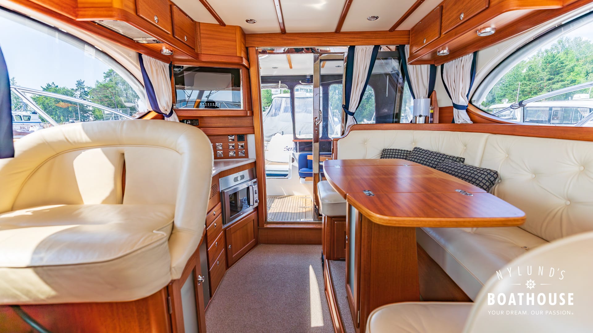 Nord West 370 Flybridge - Image 24