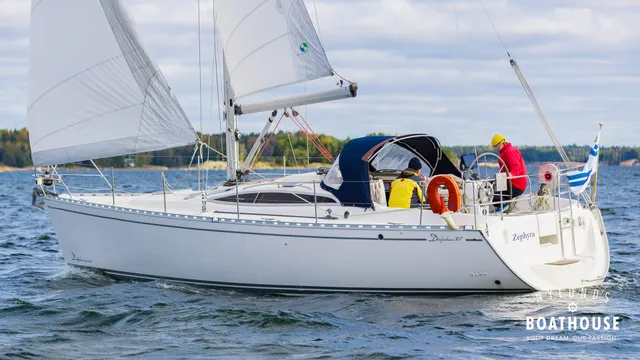 Delphia  D37