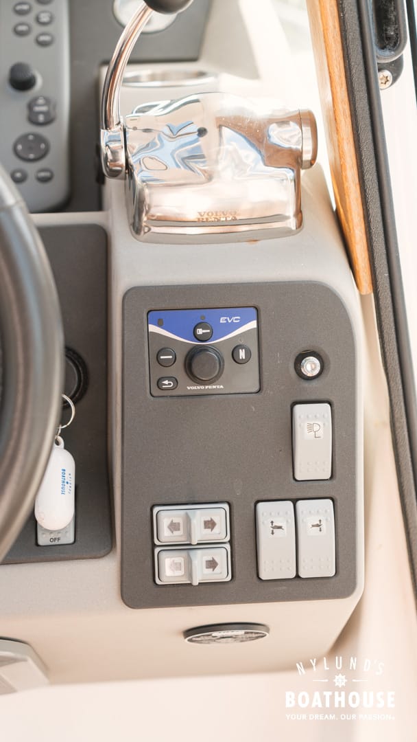 Nimbus 365 Coupe - Image 31