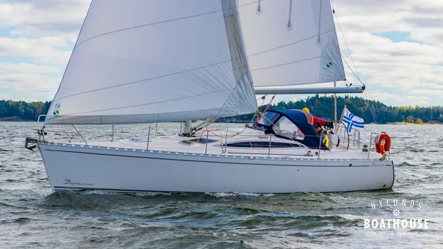 Delphia  D37