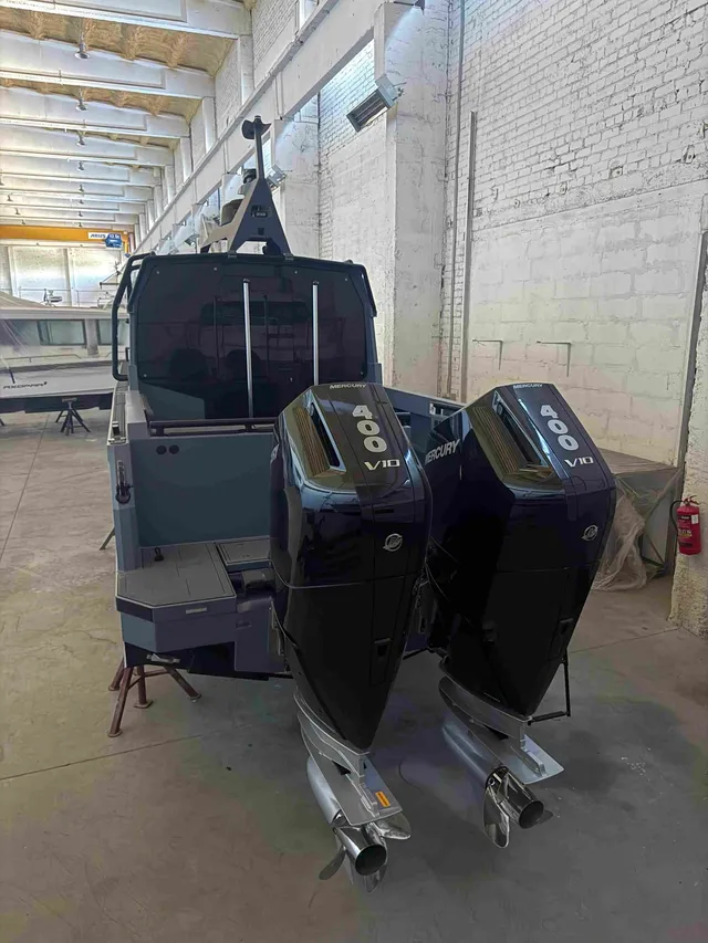 Jaktar J-30 — Exterior
