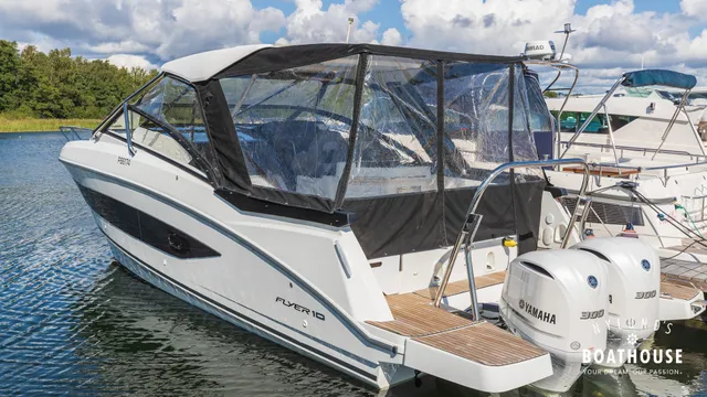 Beneteau Flyer 10 — Cruising