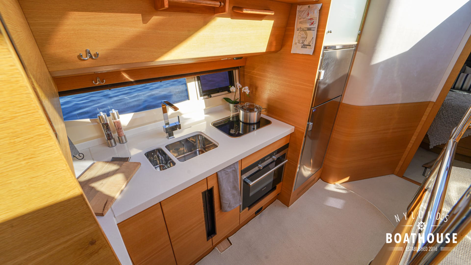 Galeon 430 HTC - Image 54