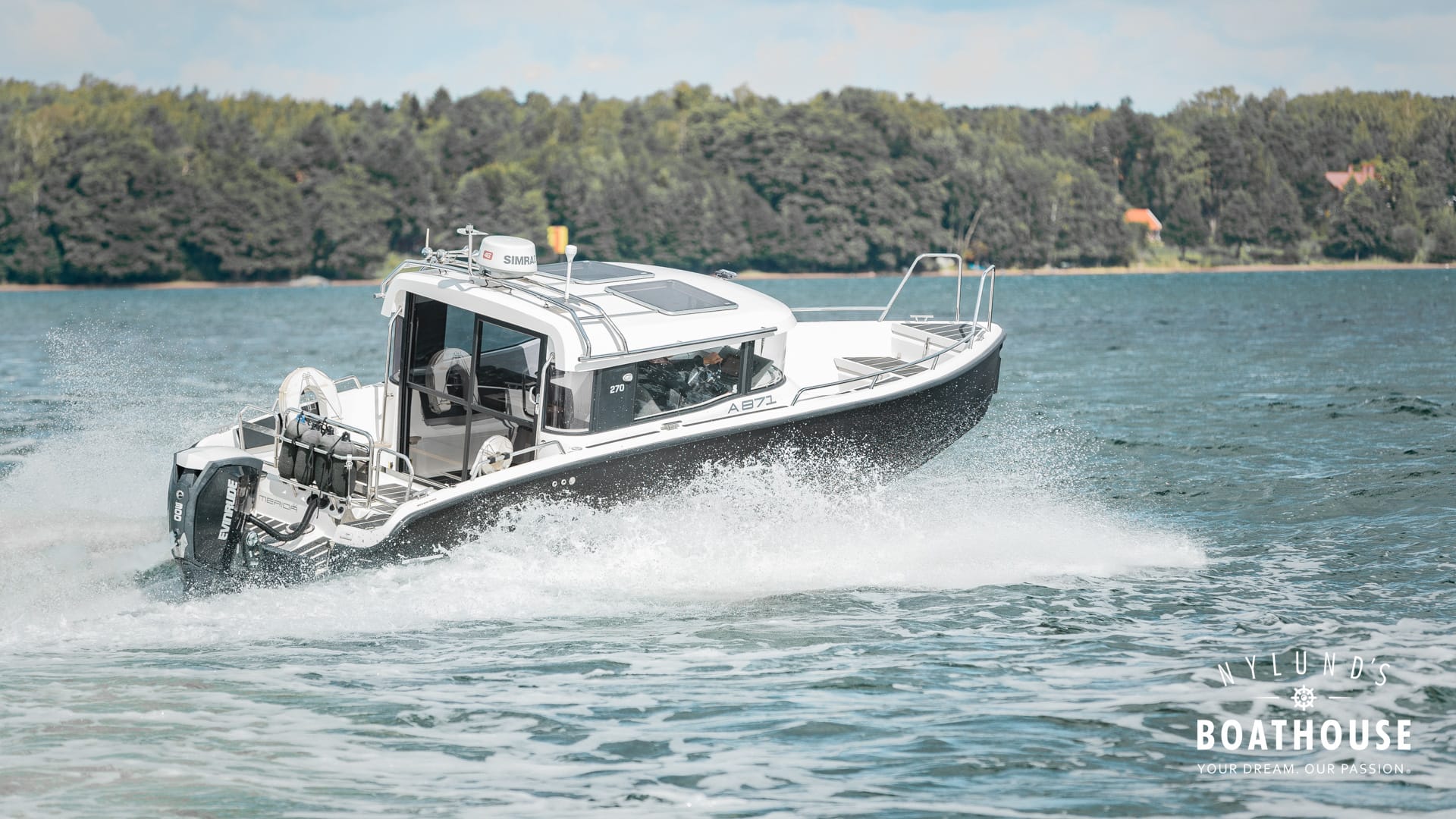 XO 270 RS Cabin OB - Image 45