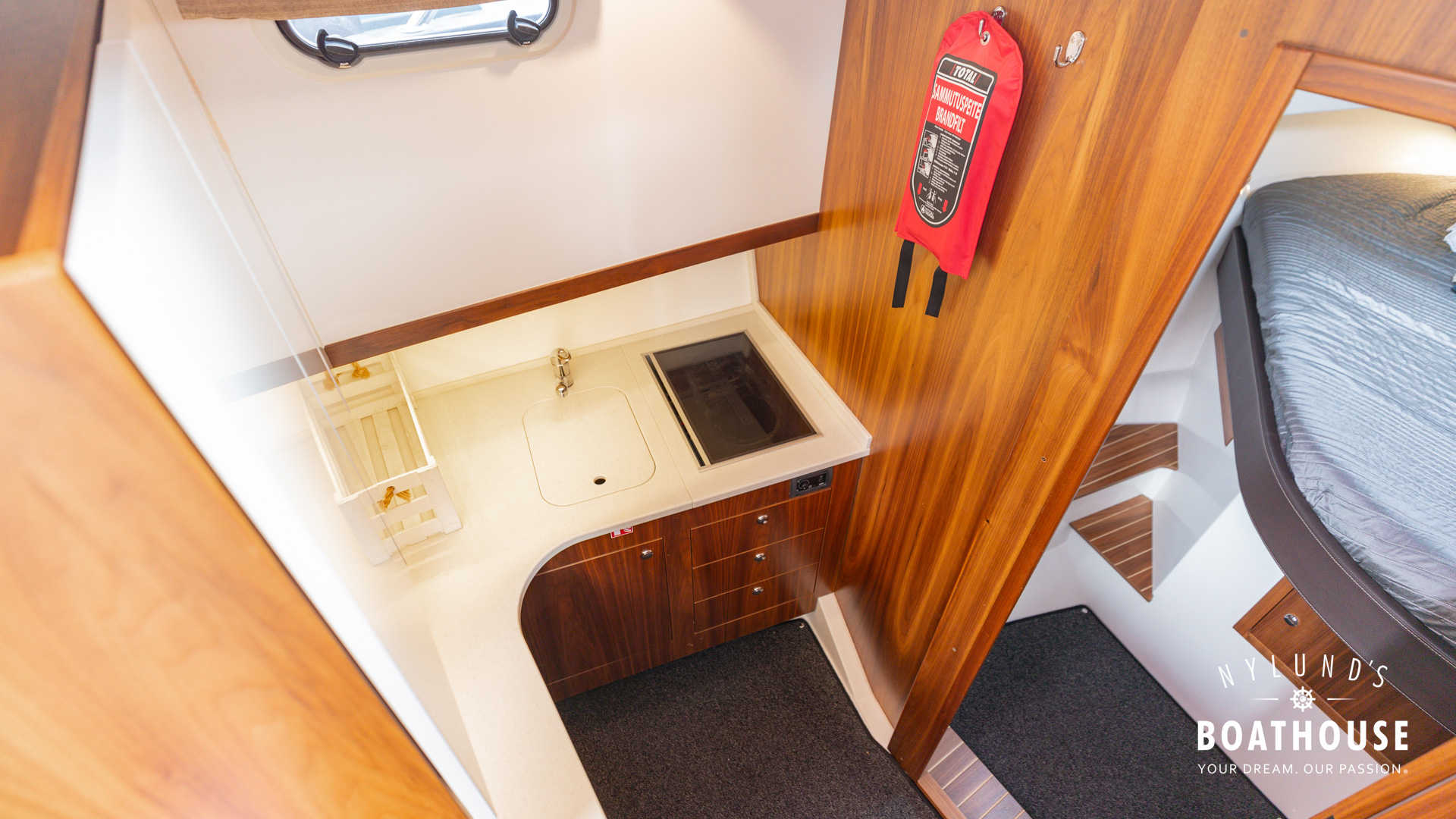 Nord Star 32 Patrol - Image 20