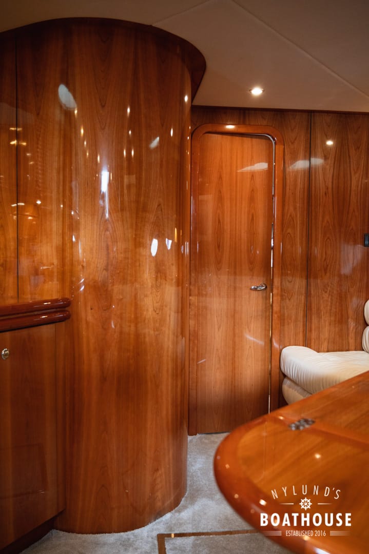Sunseeker Predator 58 - Image 7