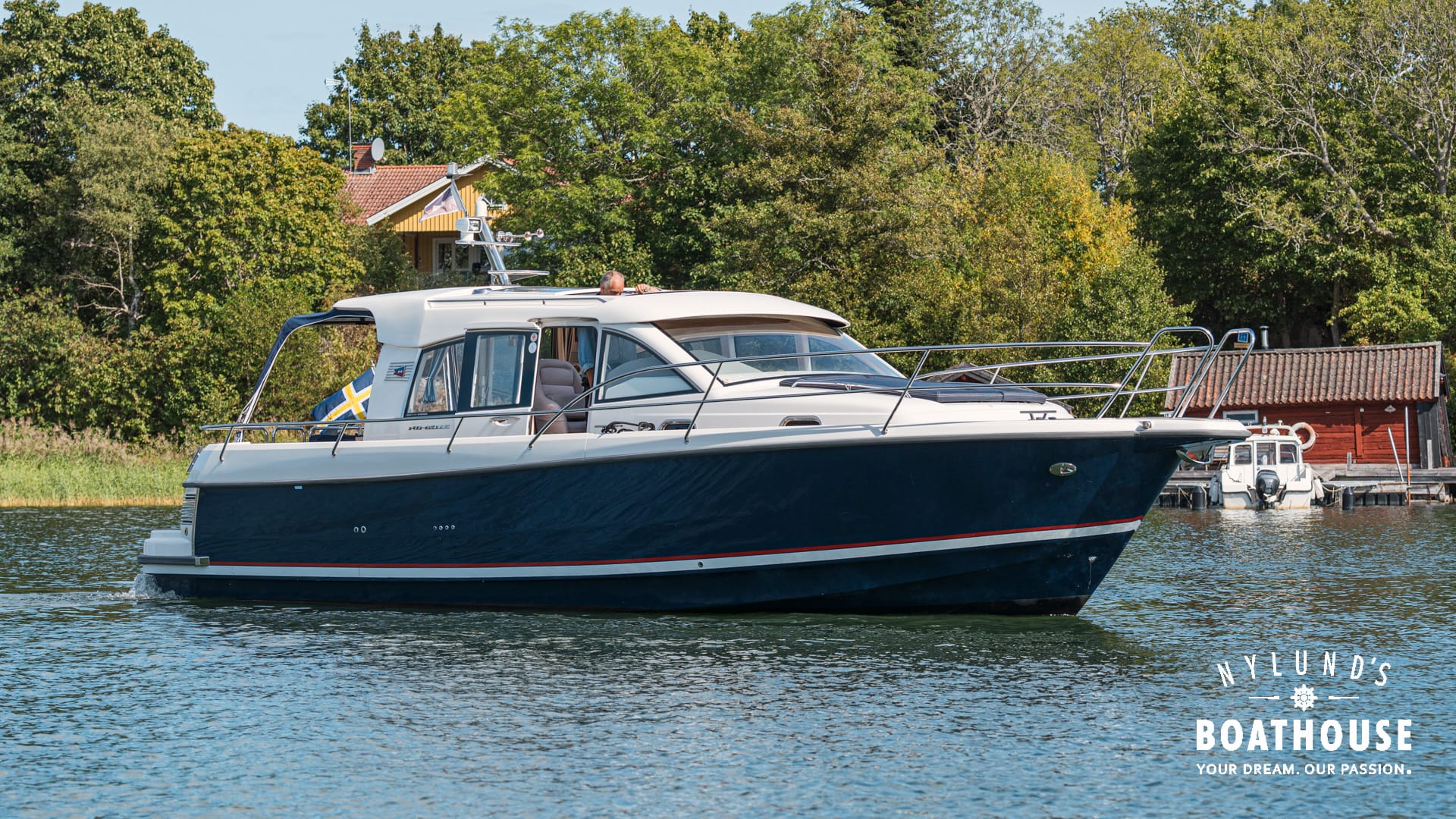 Nimbus 365 Coupe - Image 10