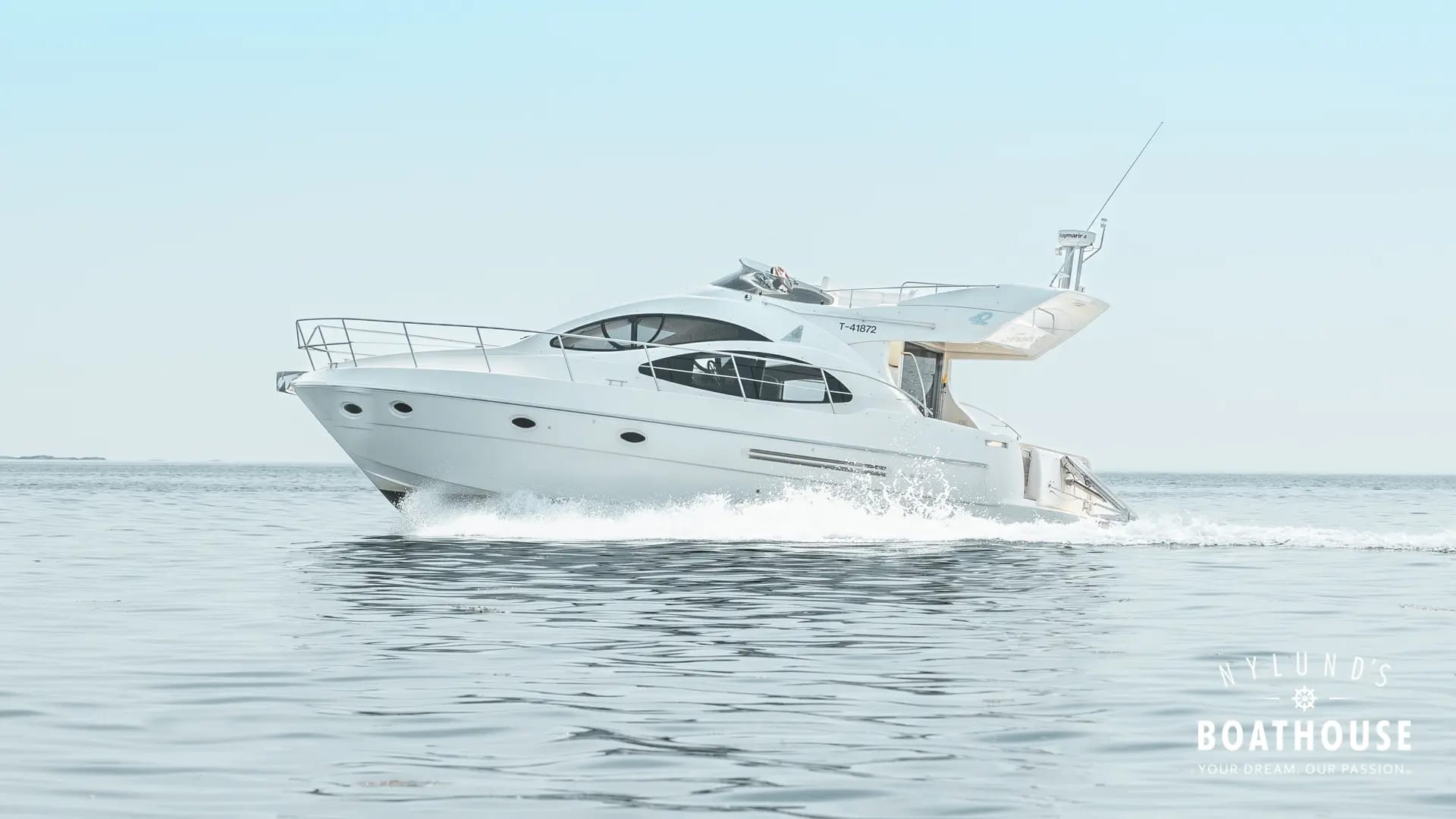 Azimut 42 Fly - Image 11