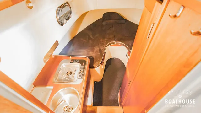 Nimbus 250 R — Intérieur