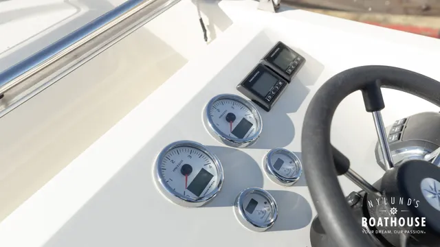 Targa 32 Fly